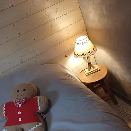 Entre Montagnes Et Lacs Apartment *